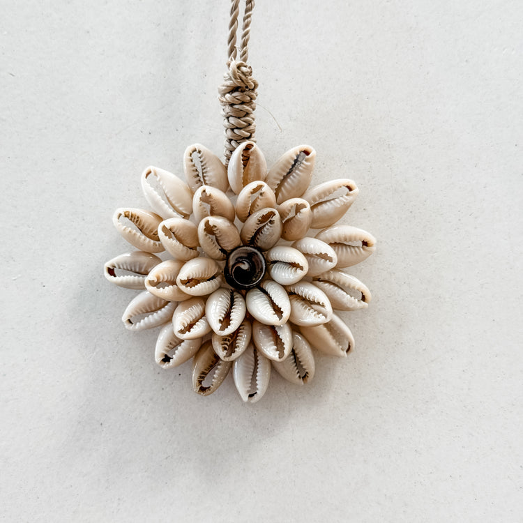 Hanging Cowrie Flower