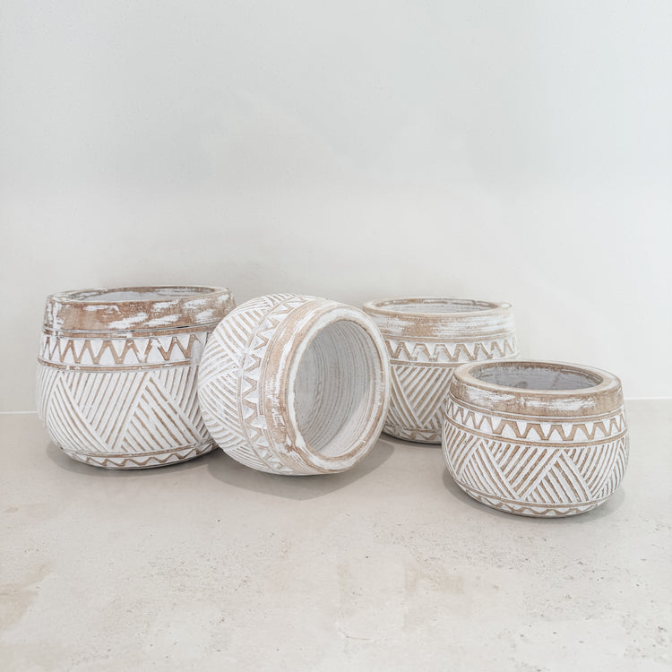 Natural Sumba Whitewash Bowls | Stripes